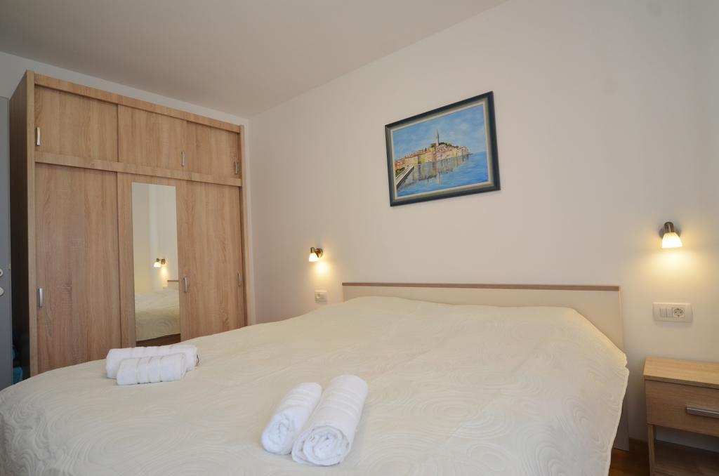 Apartment Dina 52 Rovinj Exterior foto